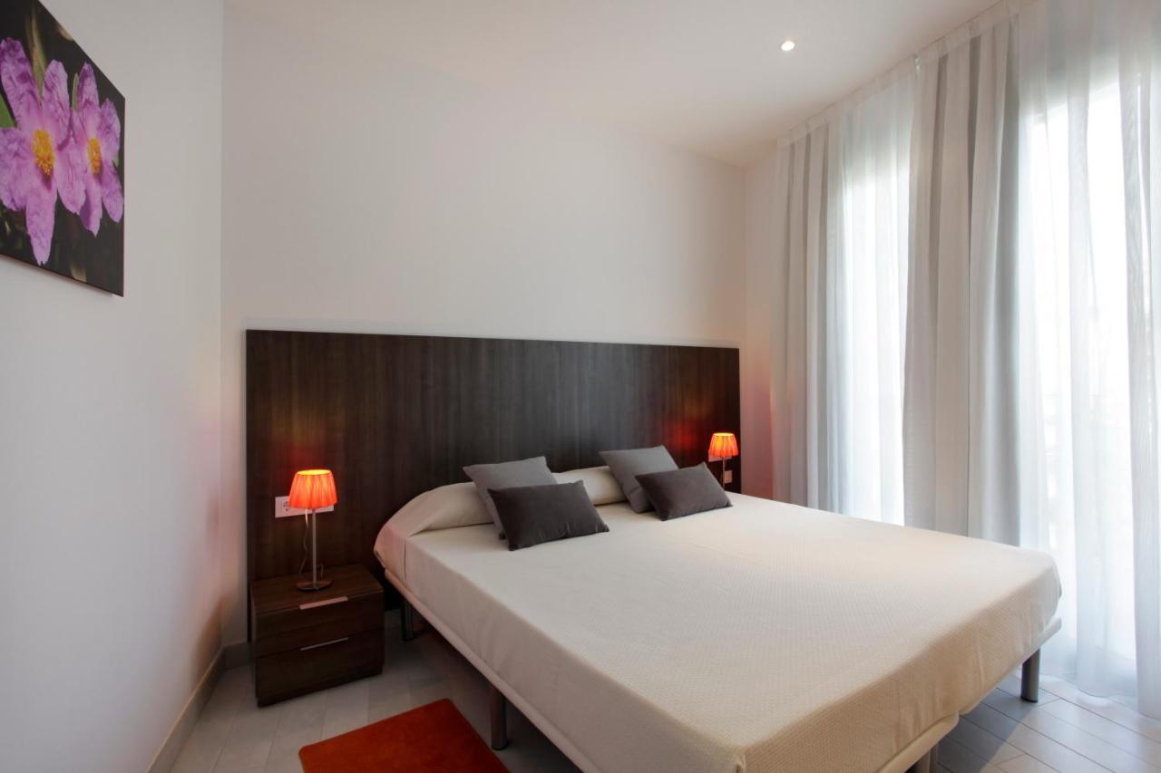 Fisa Rentals Les Corts Apartments Barcelone Extérieur photo