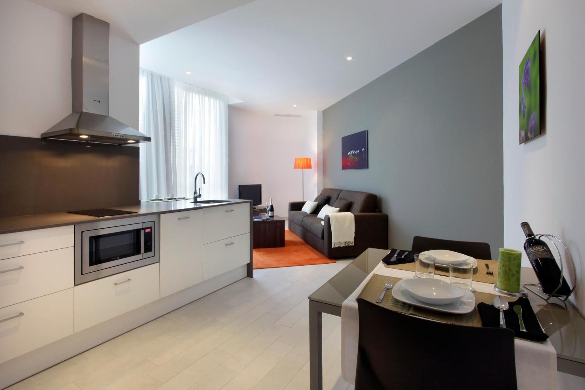 Fisa Rentals Les Corts Apartments Barcelone Extérieur photo