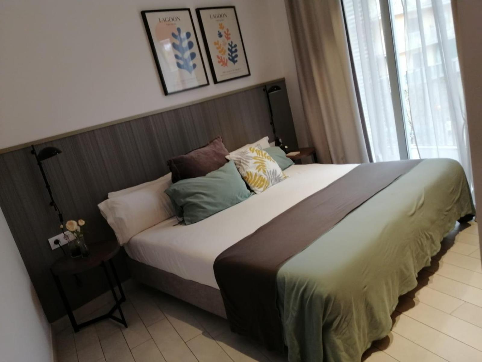 Fisa Rentals Les Corts Apartments Barcelone Extérieur photo