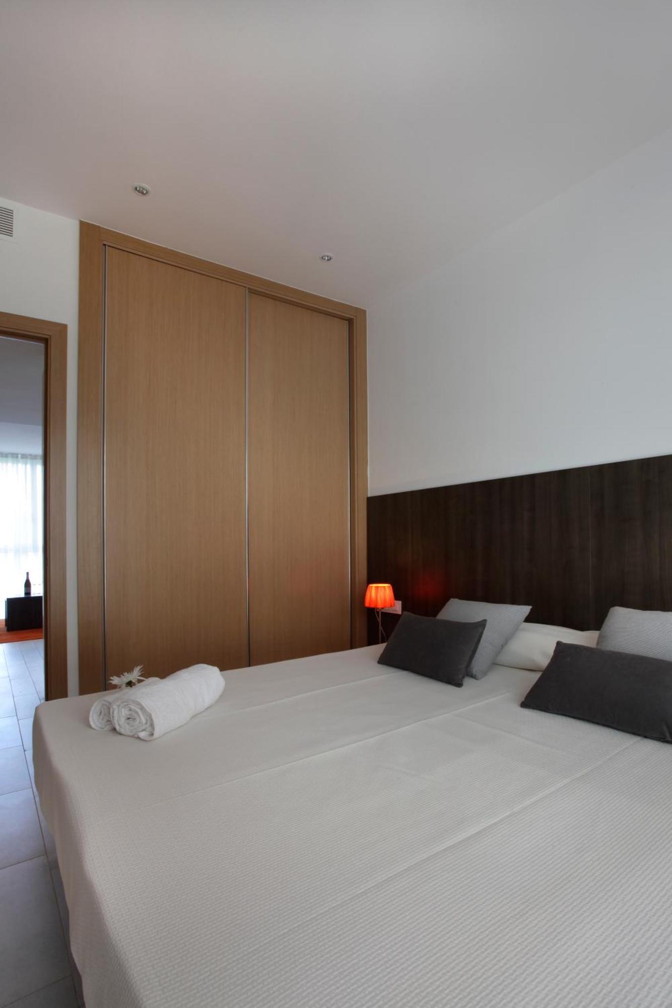 Fisa Rentals Les Corts Apartments Barcelone Extérieur photo